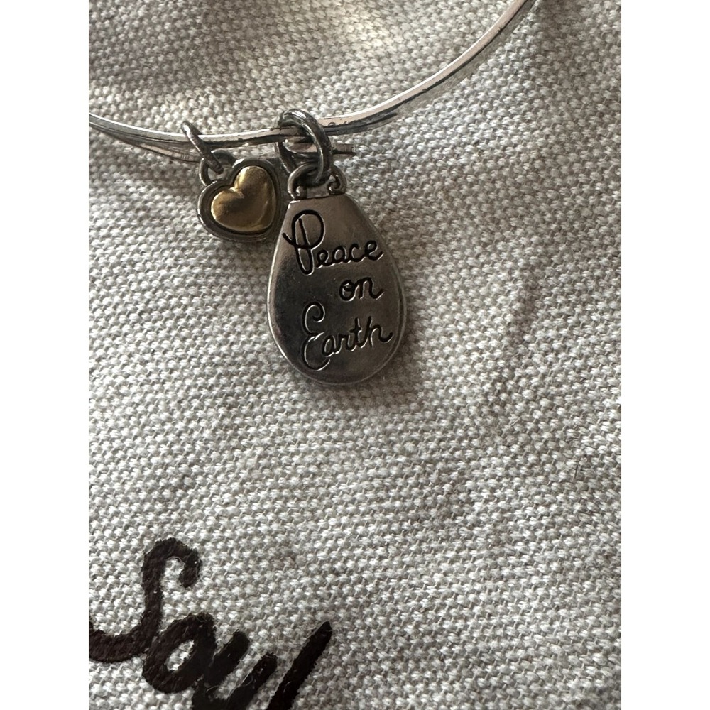 Brighton Bangle Silver Gold Peace on Earth Art & Soul Heart Charm Bracelet - Picture 2 of 6